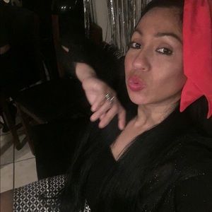 Meet your Posher, Maribel